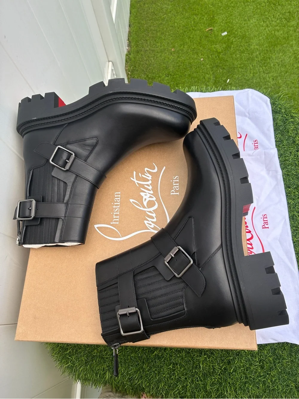 CHRISTIAN LOUBOUTIN OXYBOOTIE COLLEGE FLAT BLACK LEATHER ANKLE BOOTS SZ 43.5 NEW